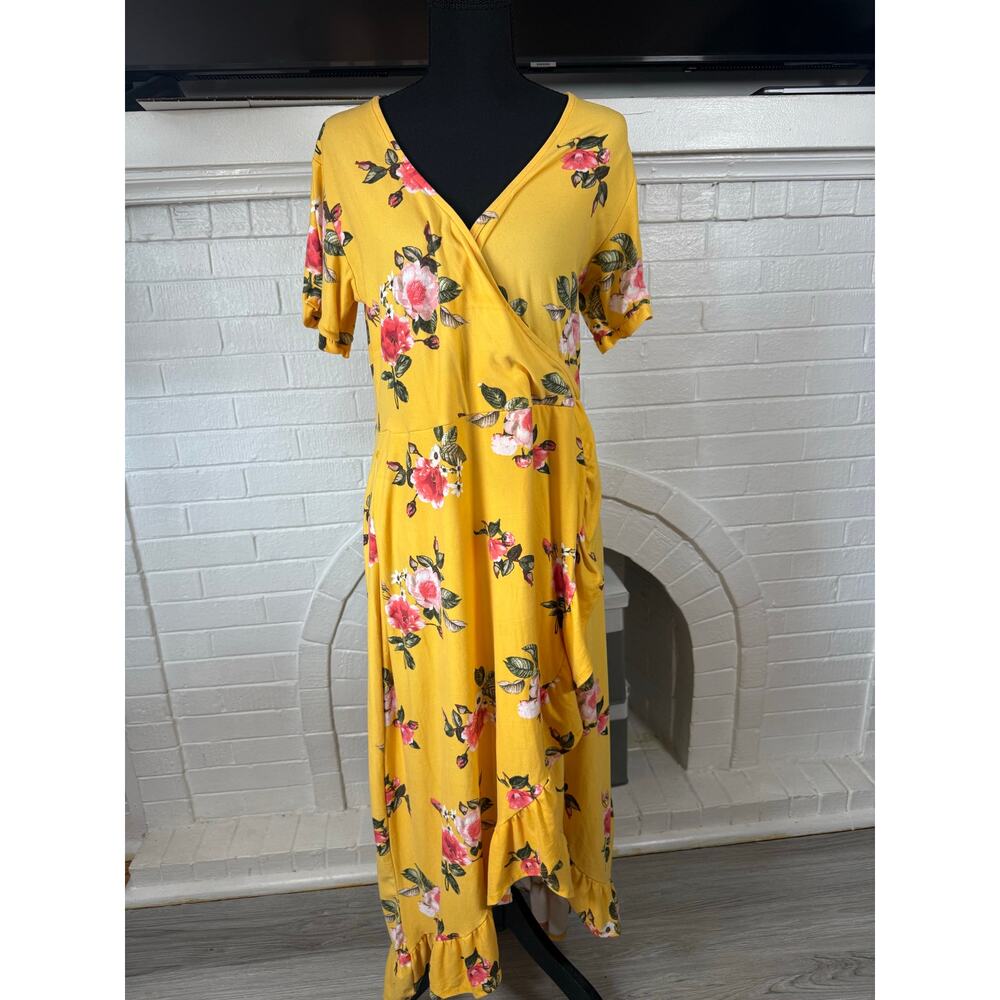 Yellow floral maxi dress